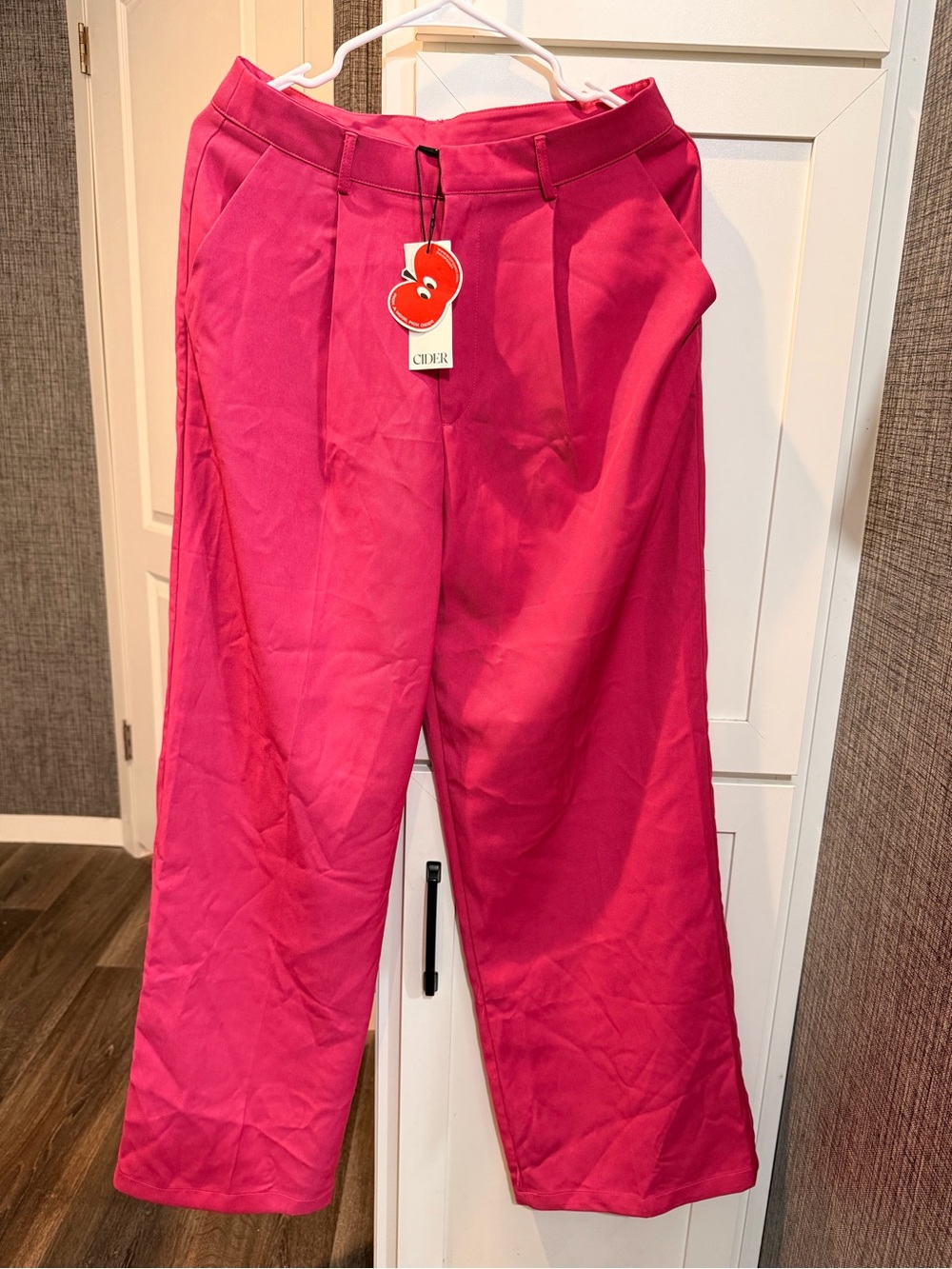 Fuchsia wide Leg Trousers